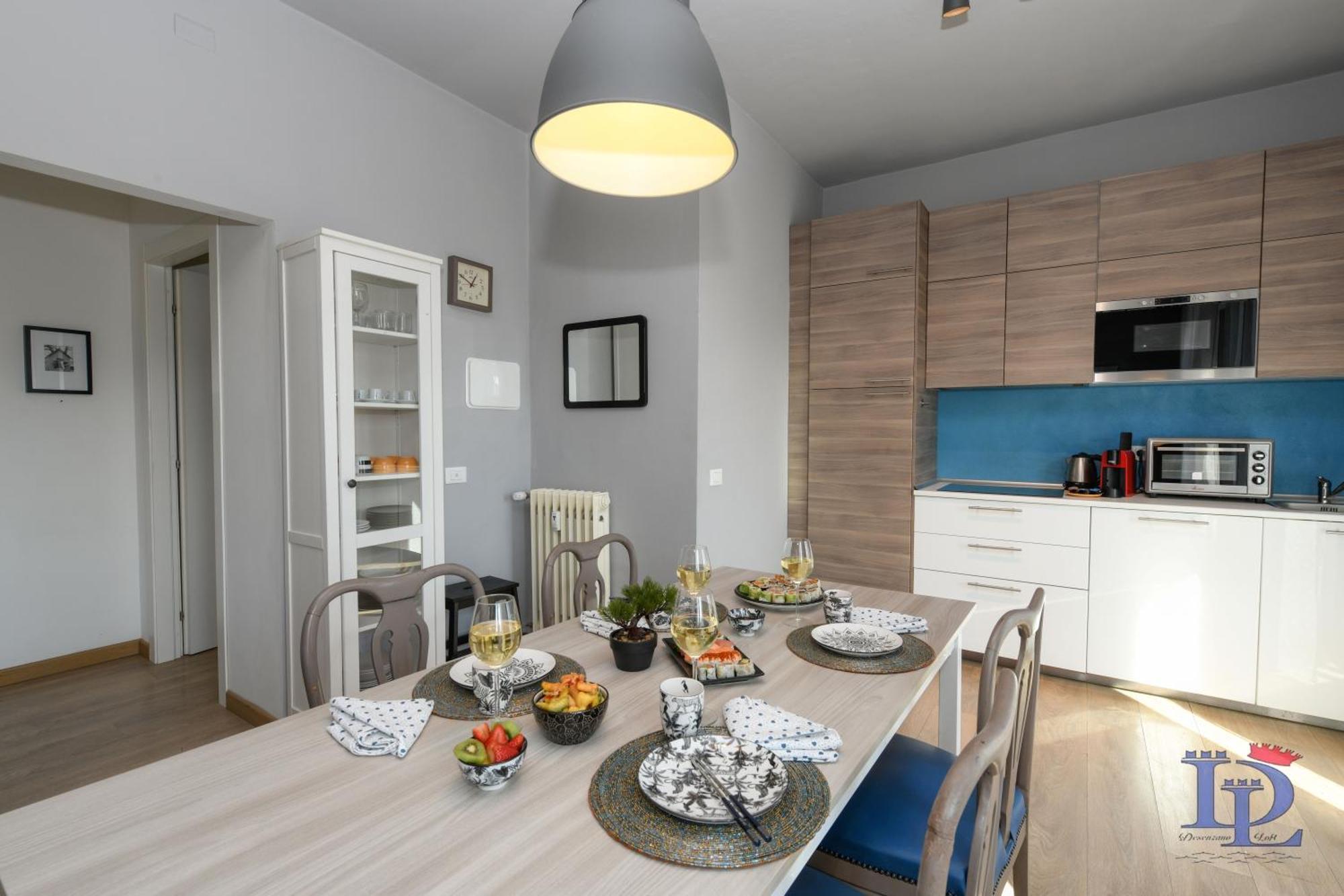 Ferienwohnung DesenzanoLoft SMILE'S Desenzano del Garda Exterior foto